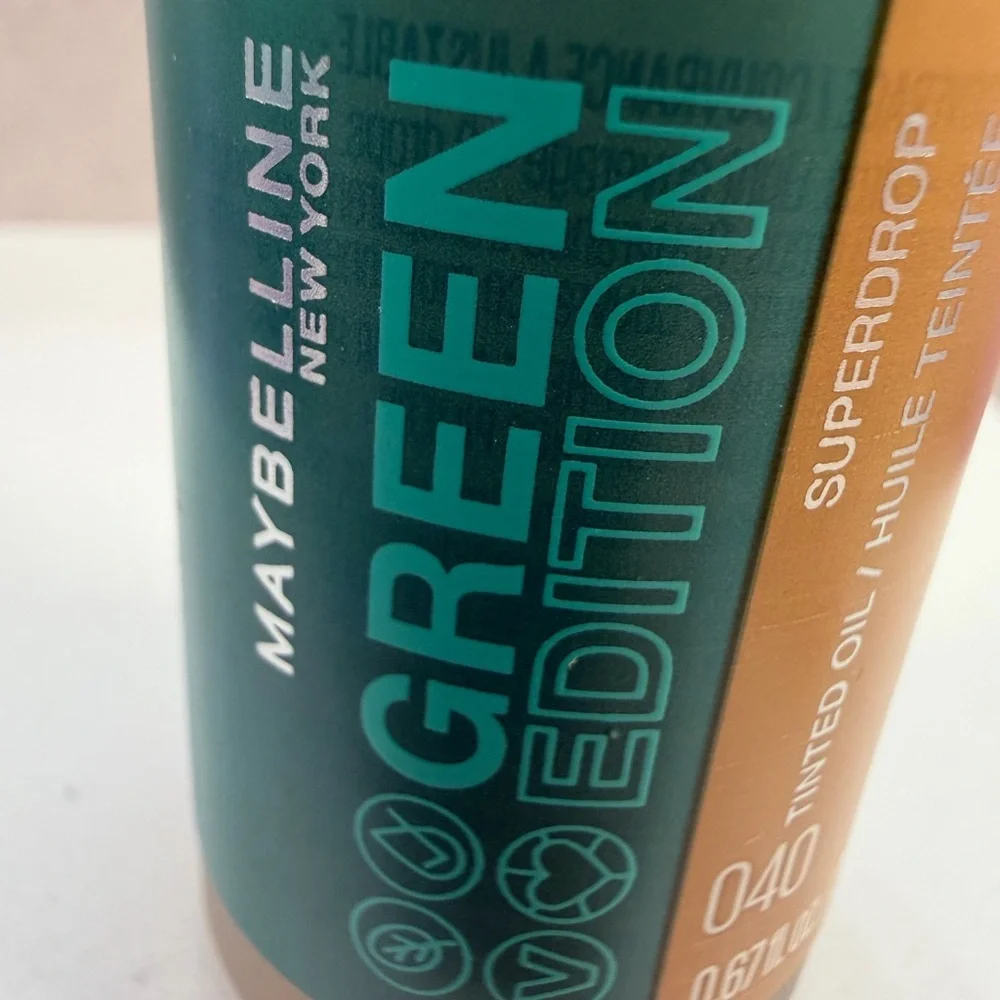🩷5/$10 Maybelline Green Edition 040 Tinted Oil Serum - Tan Shade